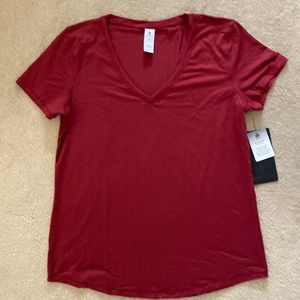 NWT 90 Degree by Reflex V-neck Short Sleeve Top